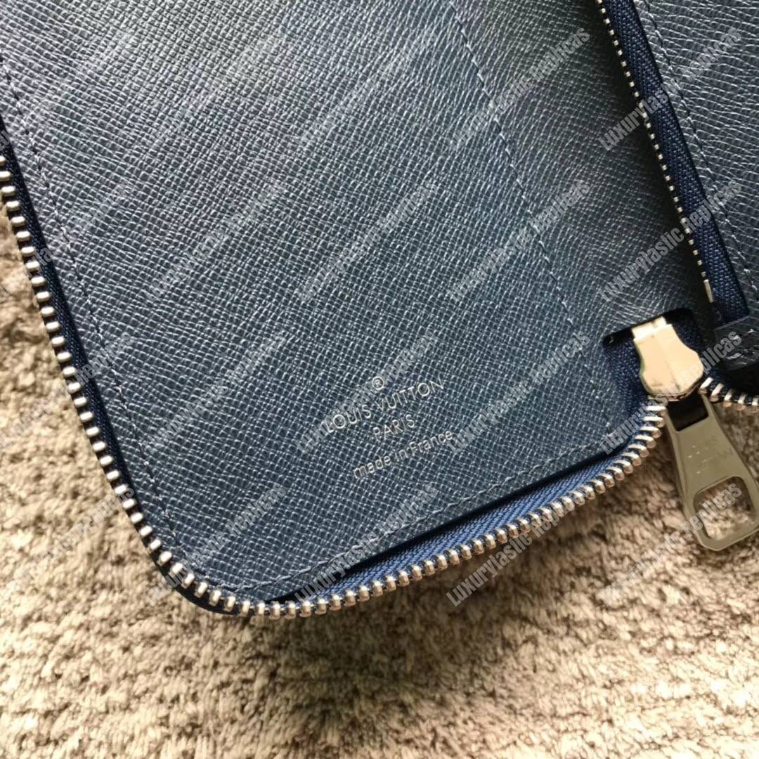 LV Vasco Wallet Taiga Leather Ocean