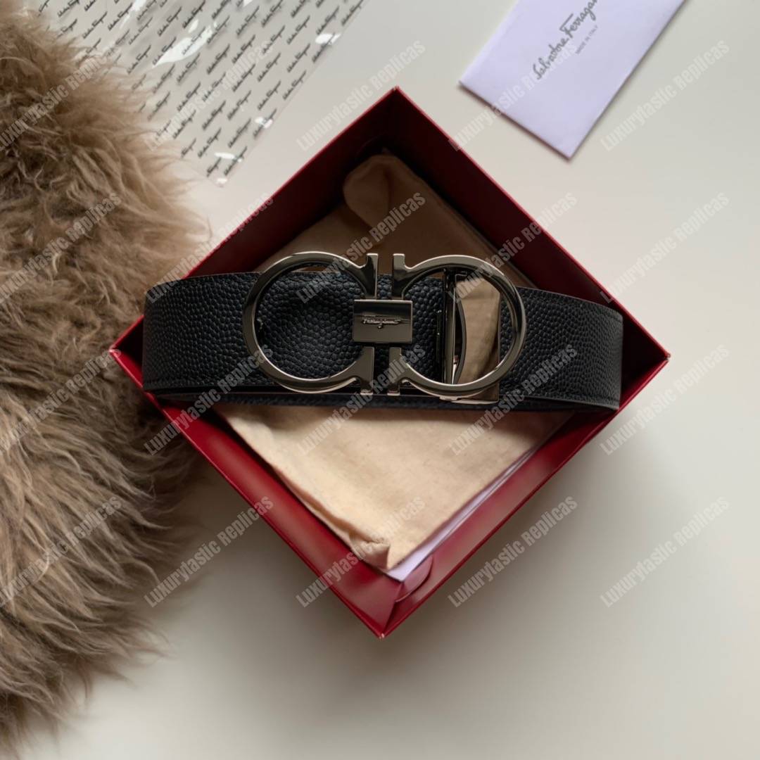 ﻿Salvatore Ferragamo Adjustable and Reversible Gancini Belt