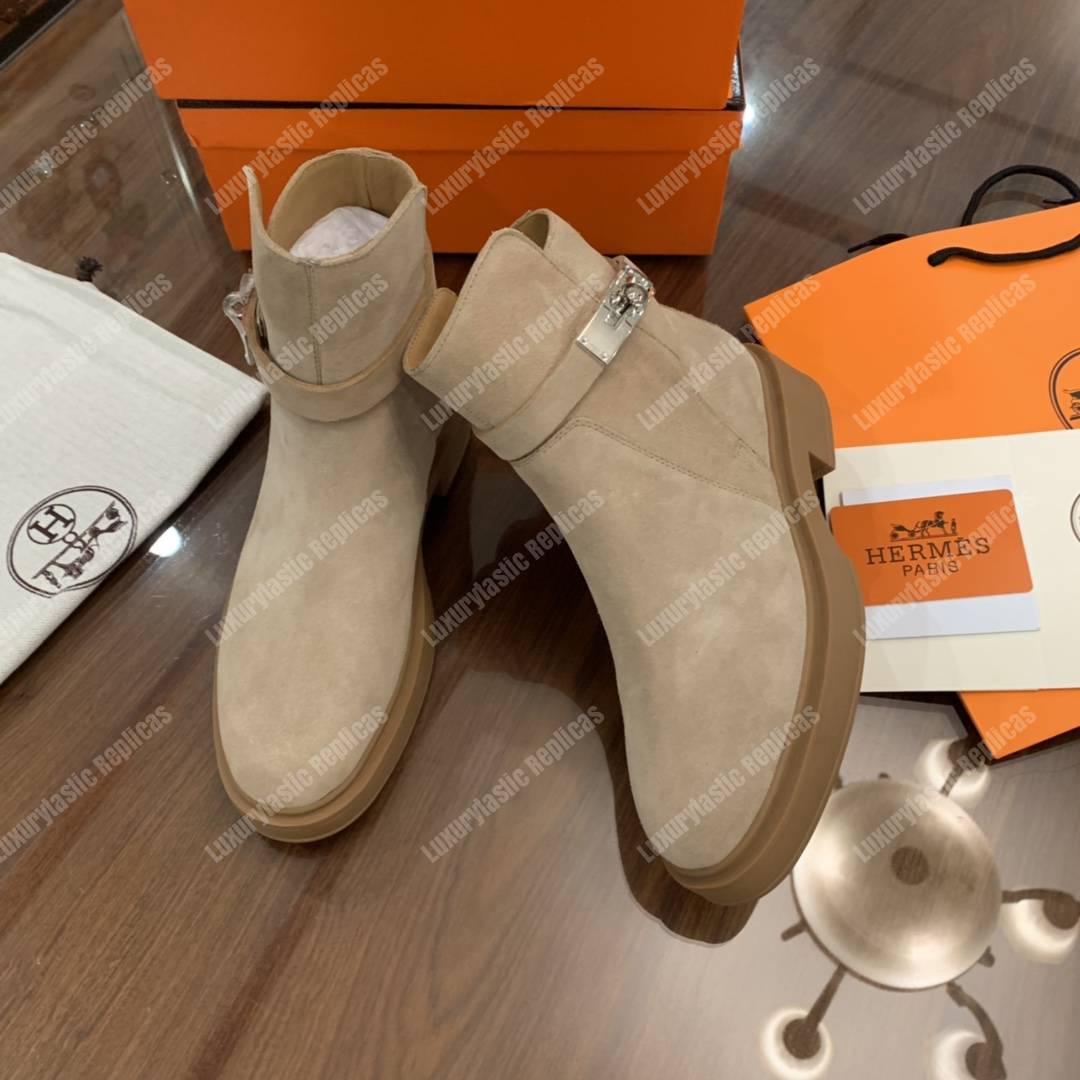 H**mes veo ankle boot baige