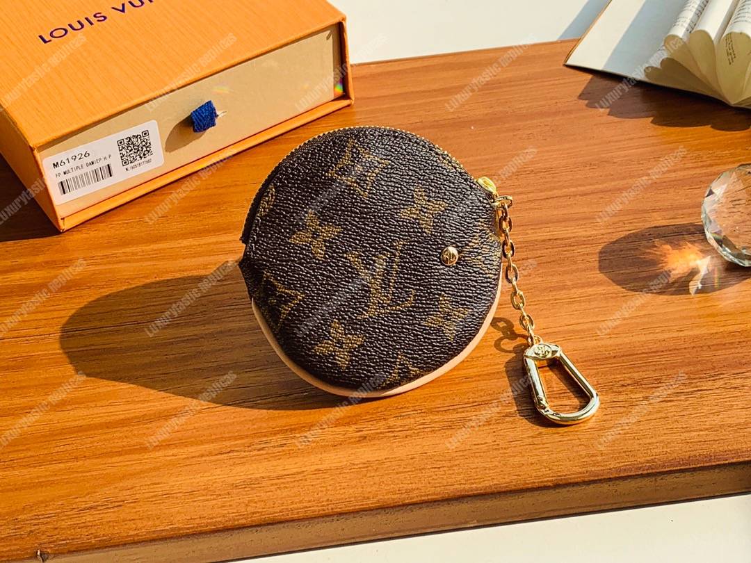 LV Round Coin Purse Monogram with Chain