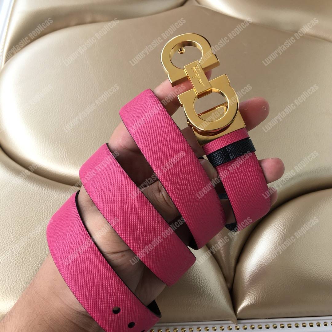 ﻿Salvatore Ferragamo Adjustable and Reversible Gancini Belt Black / Pink