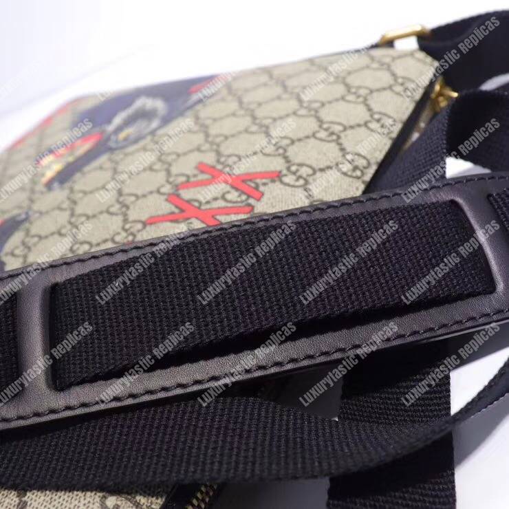 G*u*i t.gg hollywood wolf messenger bag