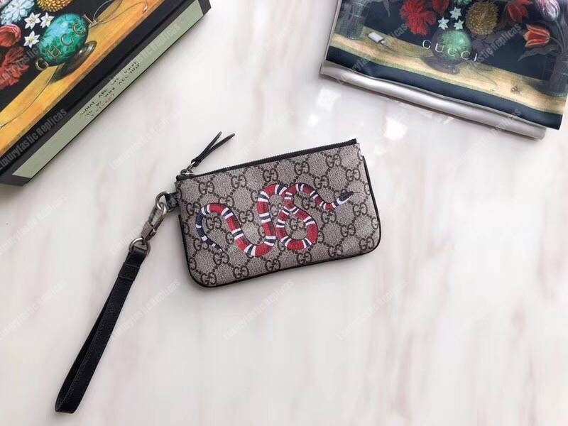 G*u*i kingsnake print gg sup*e cellphone pouch