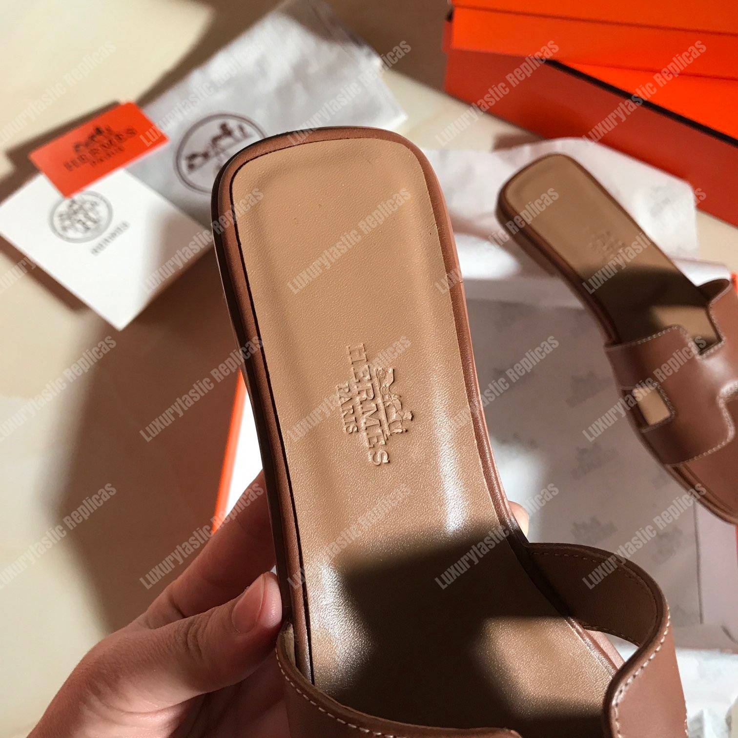 H**mes oran sandal calfskin leather chocolate brown