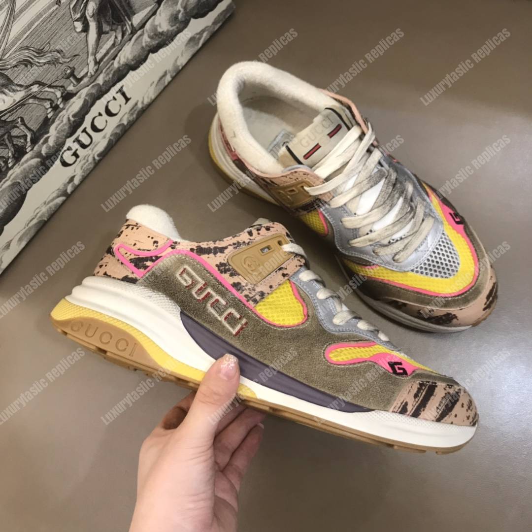 G*u*i ultrapace sneaker brown/pink lining