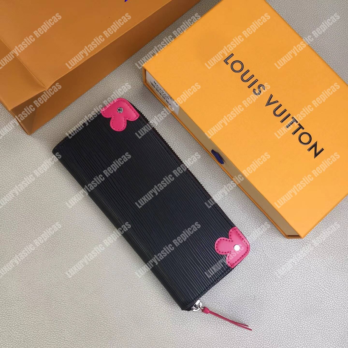 LV Clemence Wallet Noir