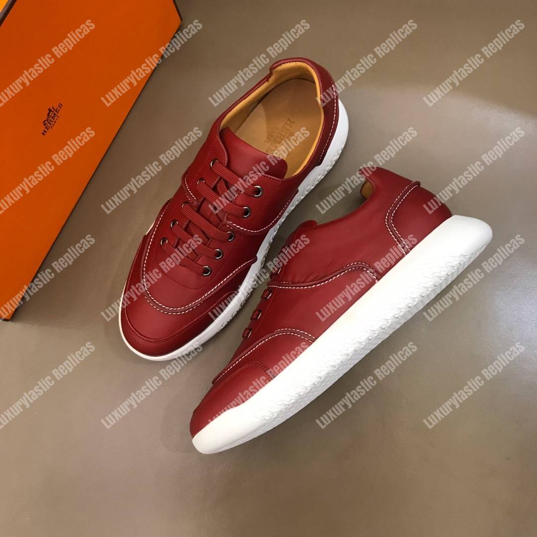 H**mes turn sneaker red