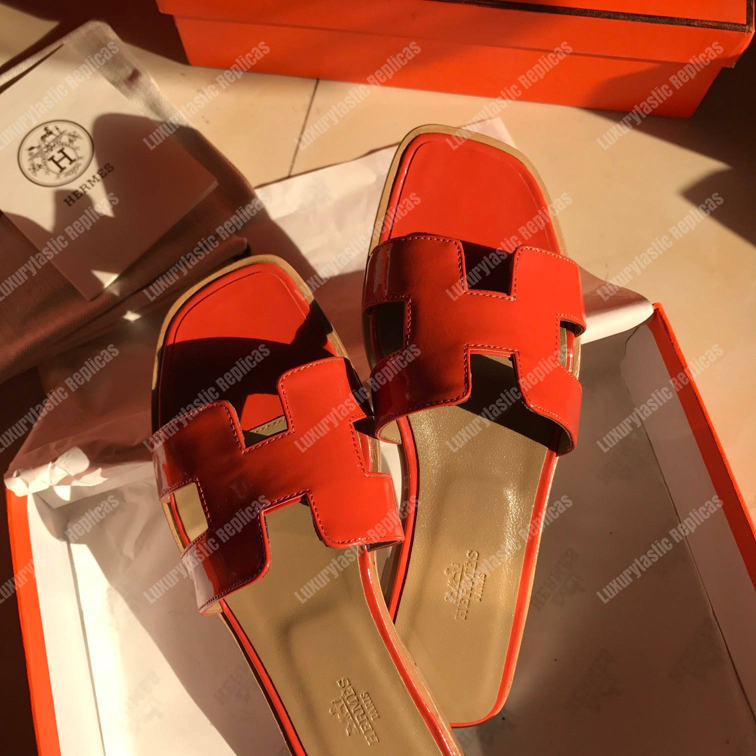 H**mes oran sandal patent leather orange