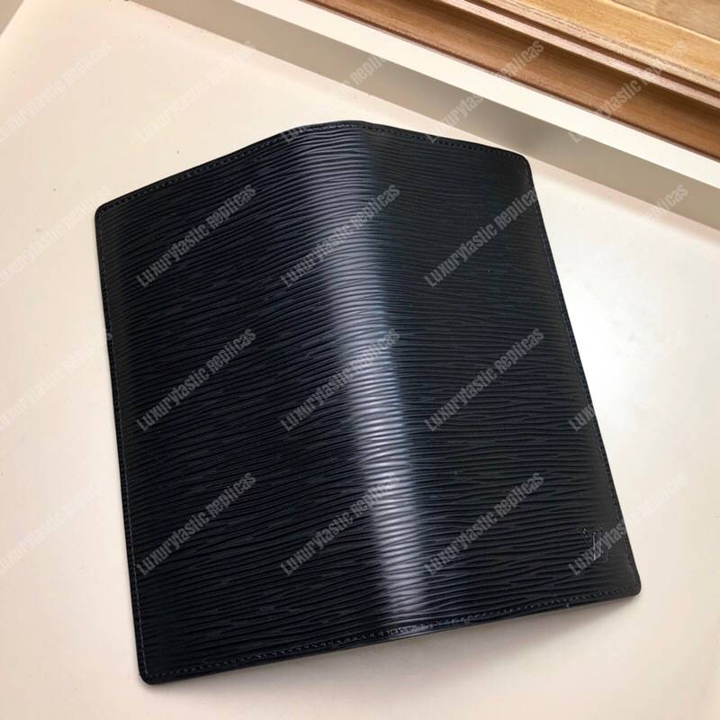LV Brazza Wallet Epi Leather Noir