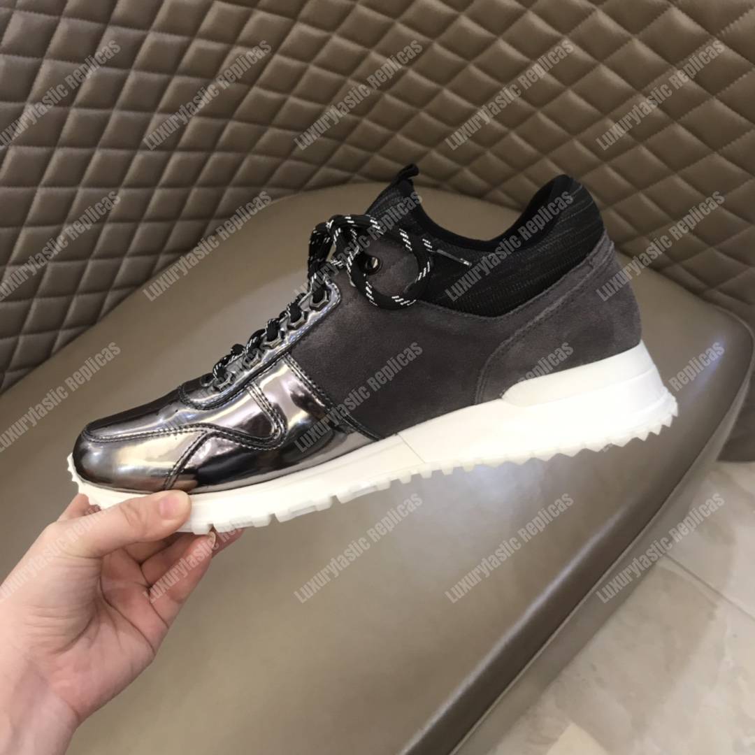 LV Run Away Trainer Grey