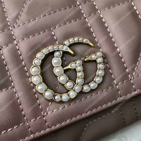 G*u*i gg marmont quilted continental wallet dusty pink
