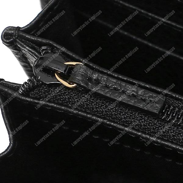 G*u*i gg leather continental wallet black