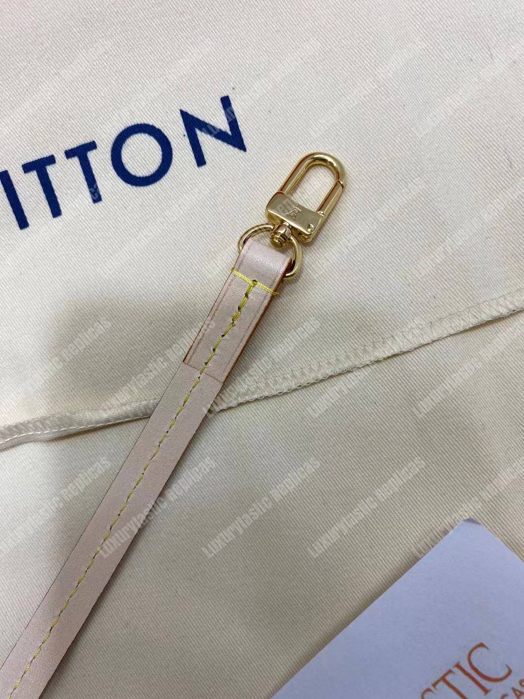 LV Favorite PM Monogram