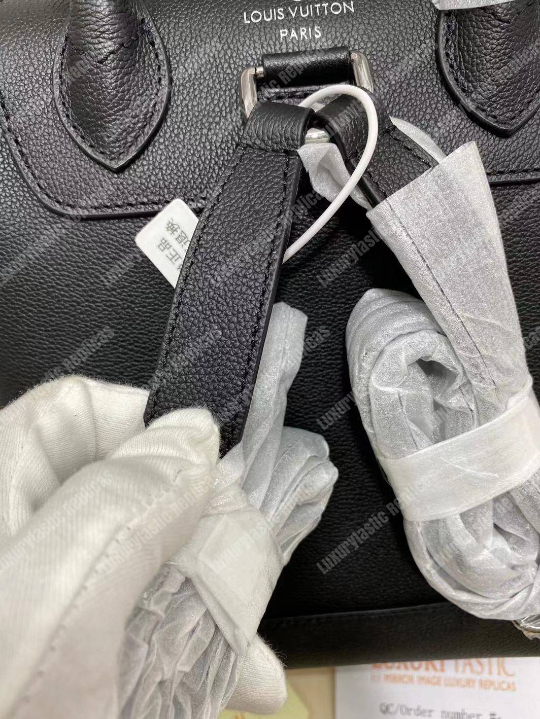 LV Lockme Backpack Noir