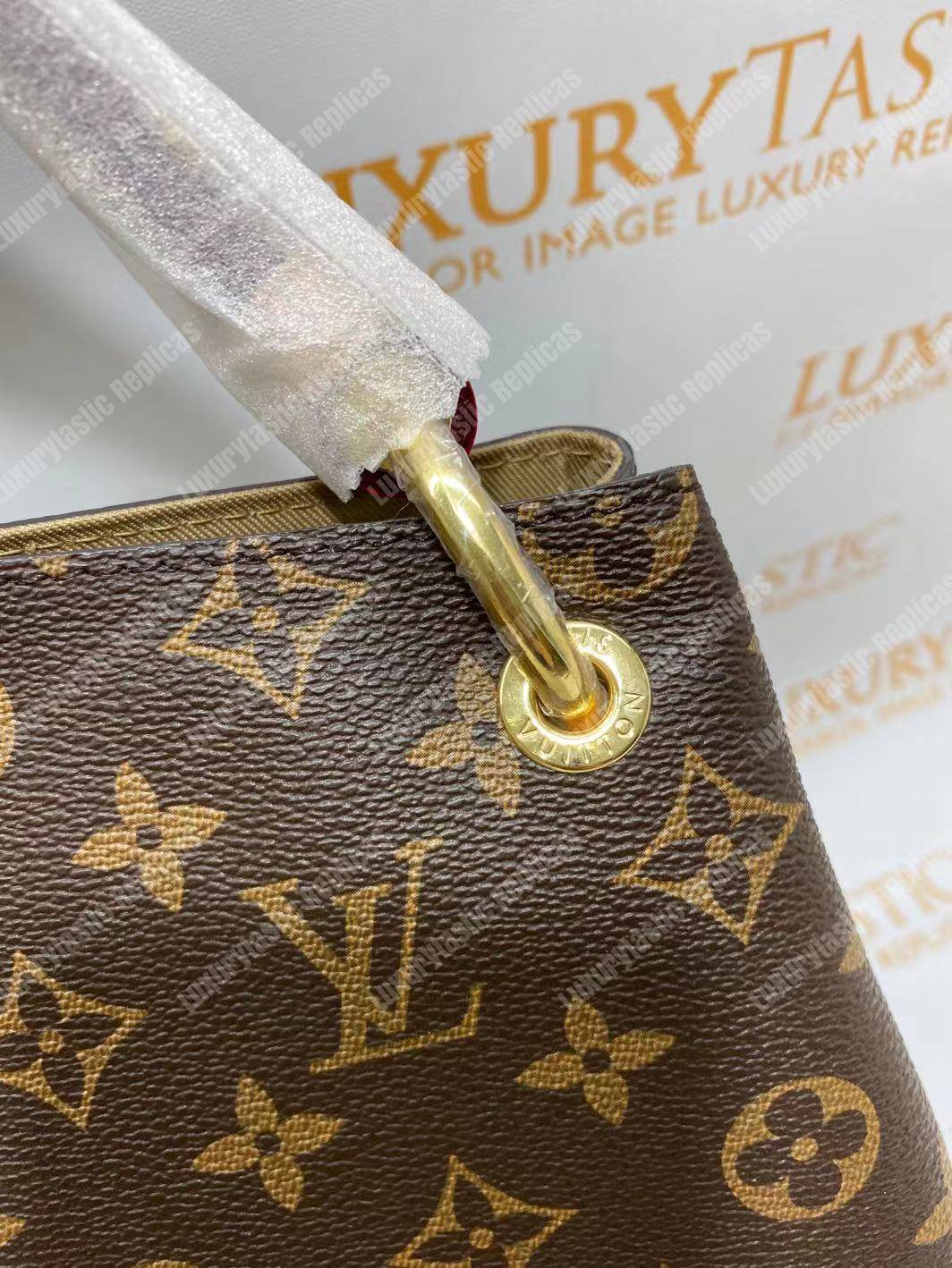 LV Graceful MM Monogram Beige