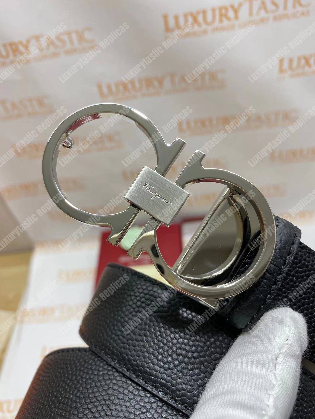 ﻿Salvatore Ferragamo Adjustable and Reversible Gancini Belt