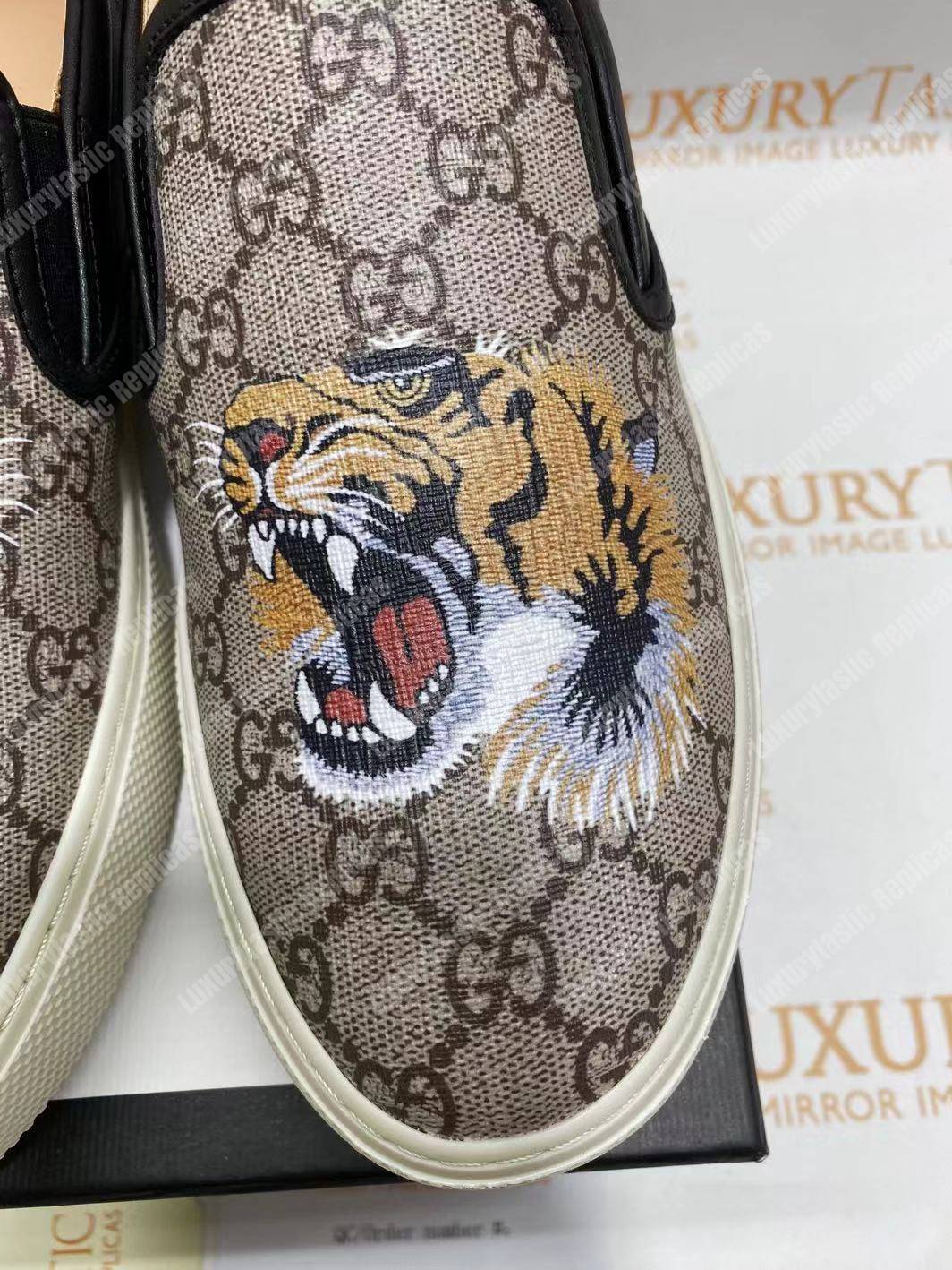 G*u*i gg sup*e tiger slip-on sneaker