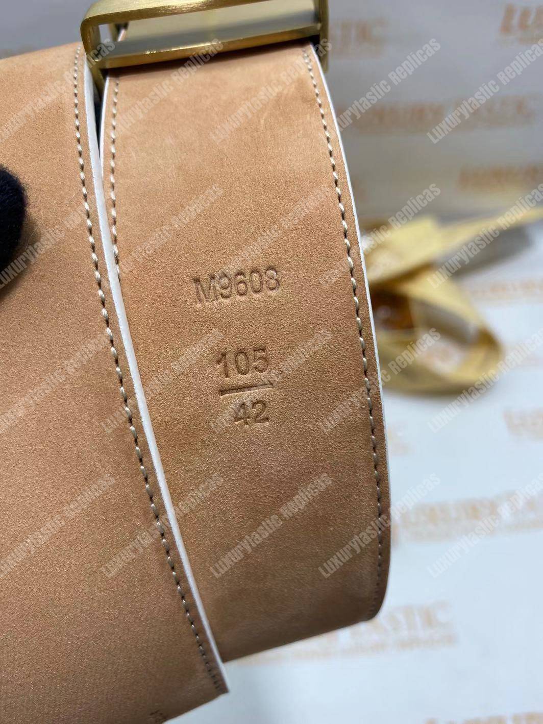 LV Initiales 40MM Damier Azur