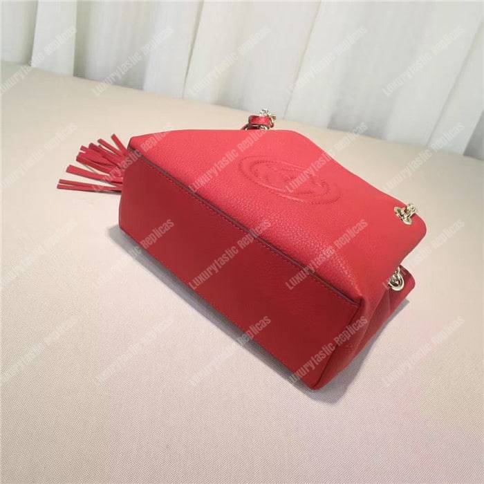 G*u*i soho leather chain strap shoulder bag red