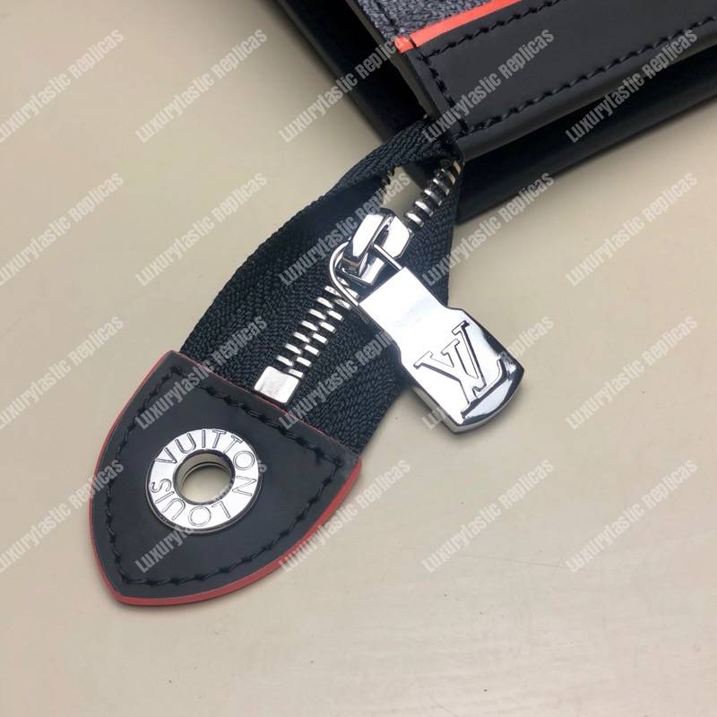 LV Damier Cobalt Race Pochette Voyage MM