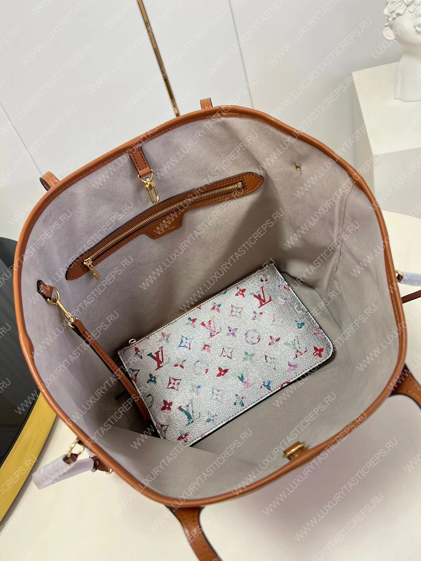 l**is V*t*n neverfull mm silver m21352