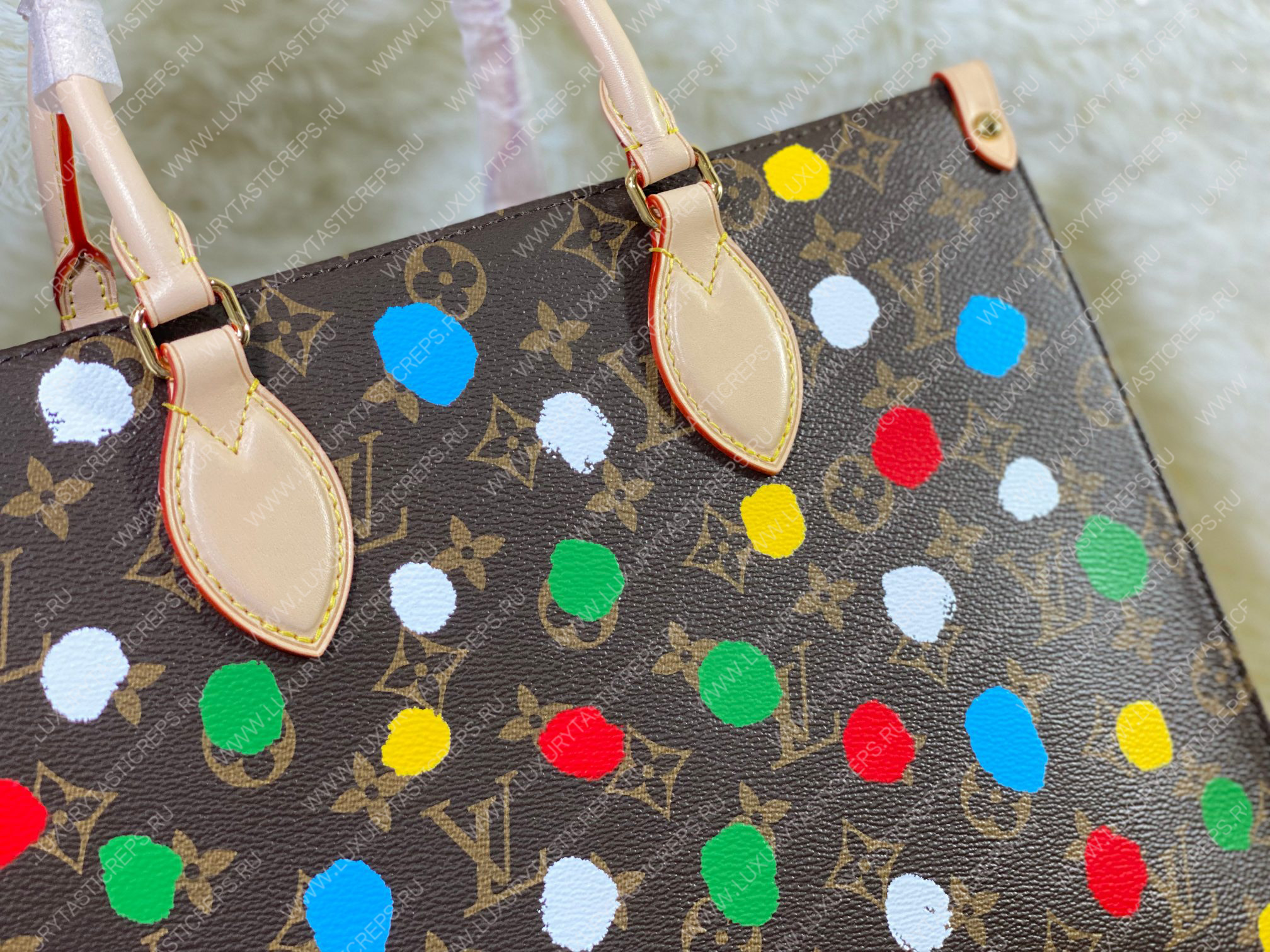 l**is V*t*n lv x yk onthego mm​ brown m46379