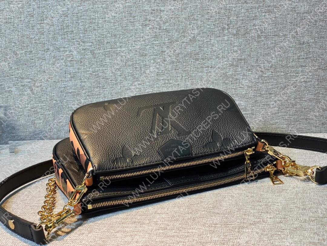 l**is V*t*n multi pochette accessoires black m45983