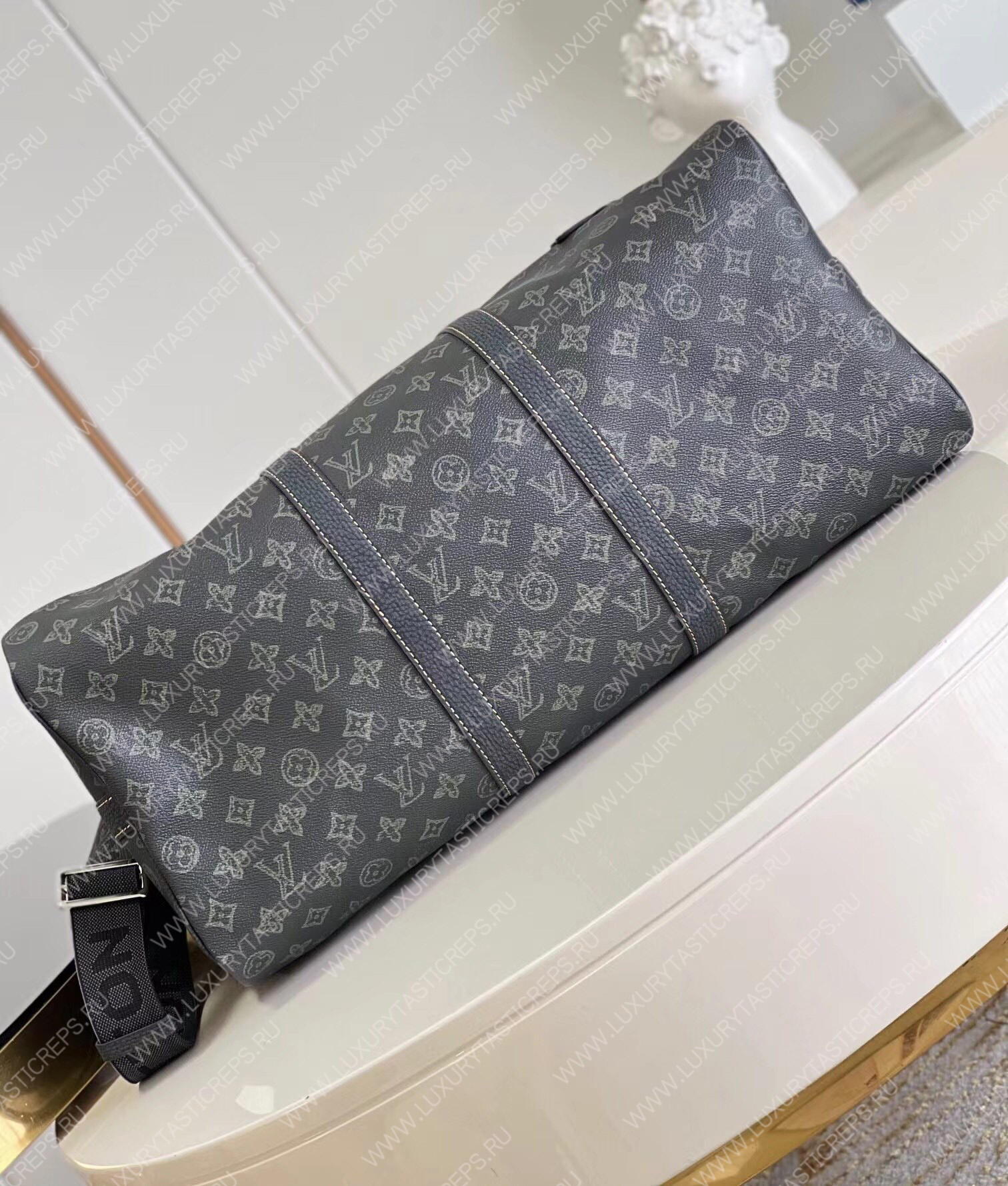 l**is V*t*n keepall bandouliÈre 50 dark green m46334