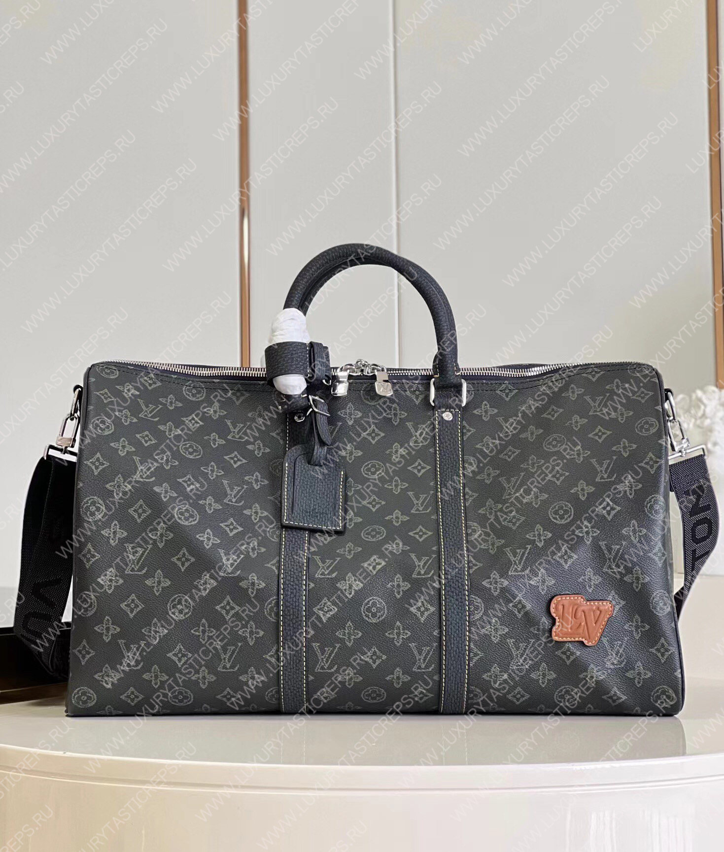 l**is V*t*n keepall bandouliÈre 50 dark green m46334