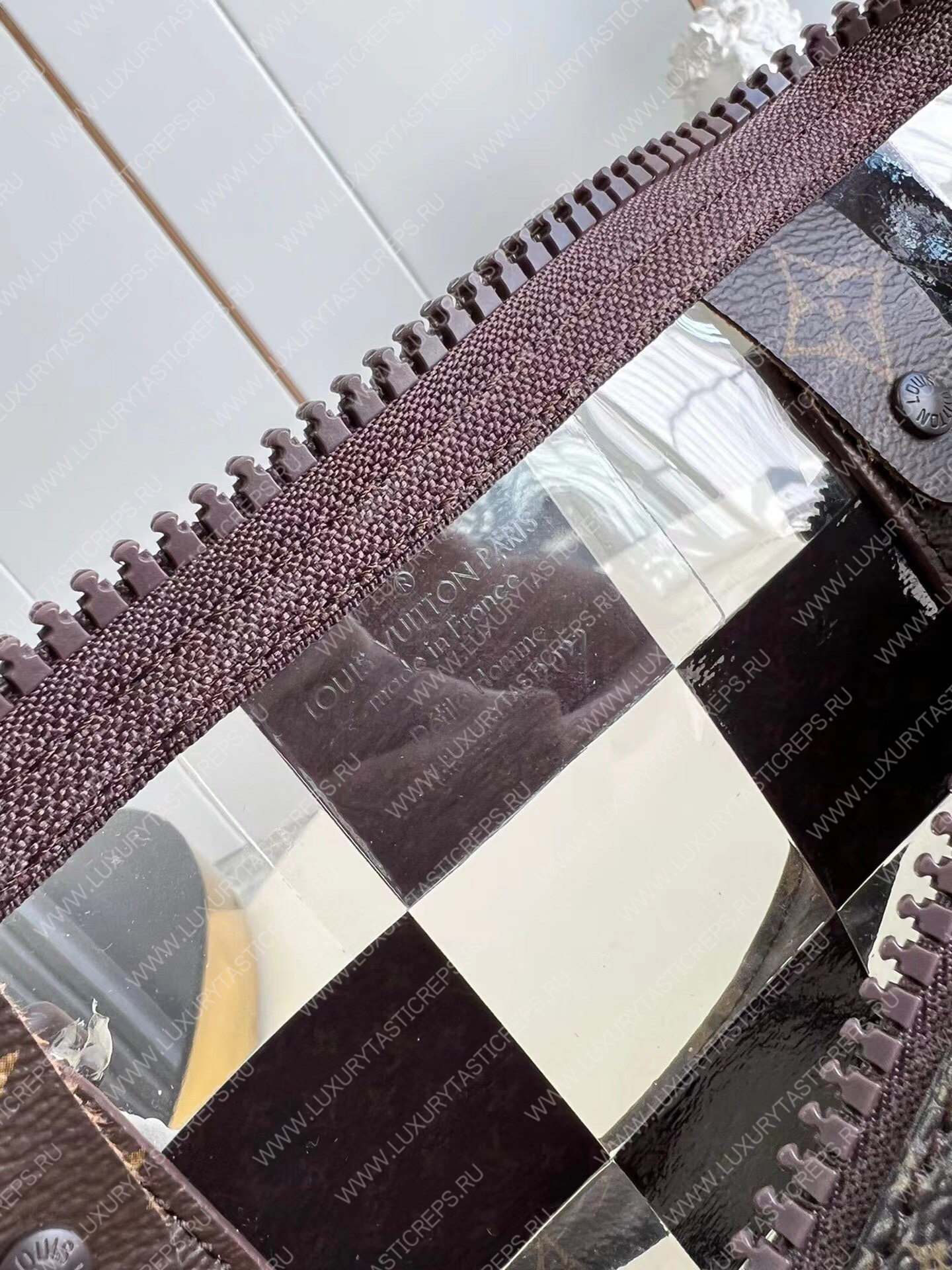 l**is V*t*n keepall bandouliÈre 50 monogram chess coated