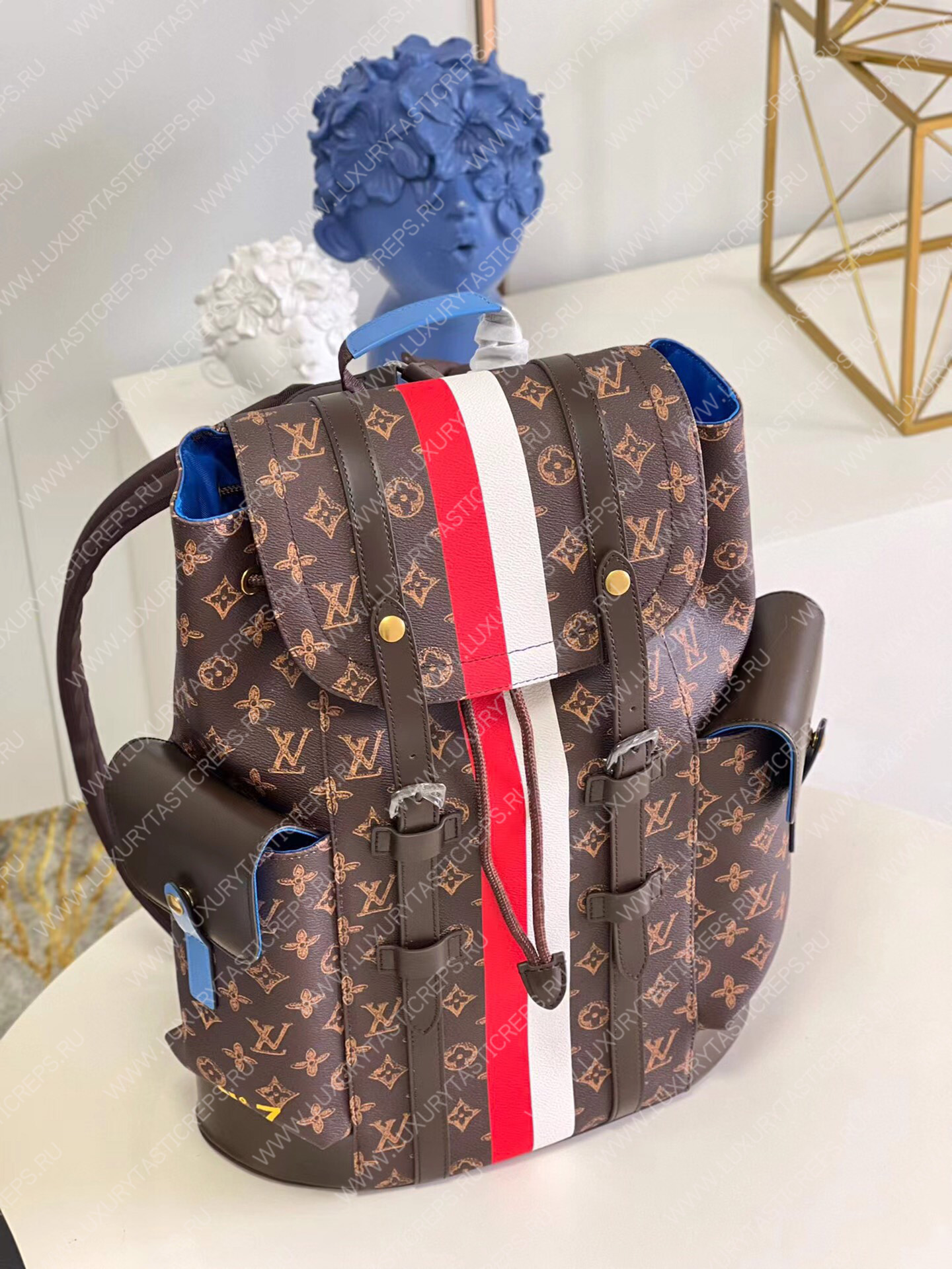 l**is V*t*n christopher brown m59662