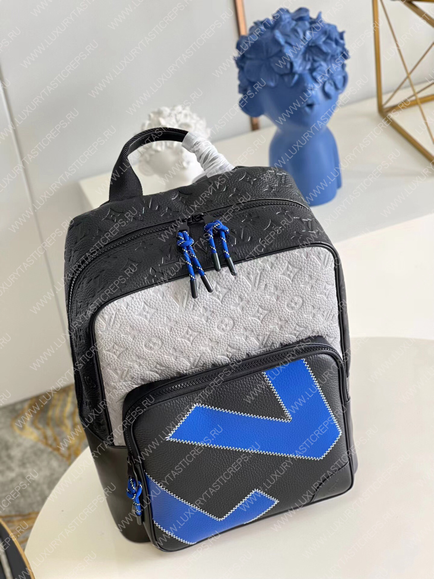 l**is V*t*n dean backpack gray m59924