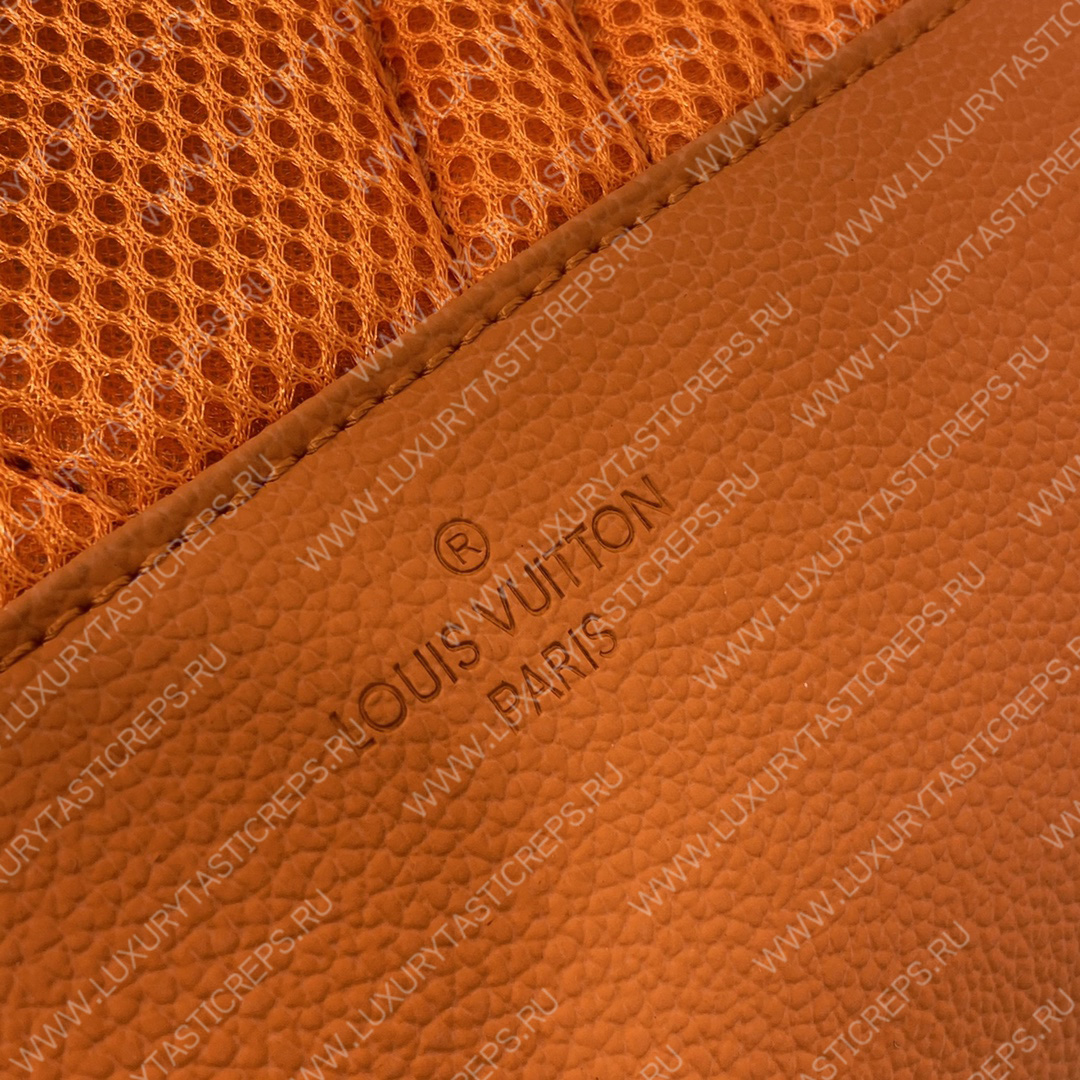 l**is V*t*n takeoff backpack orange m57079