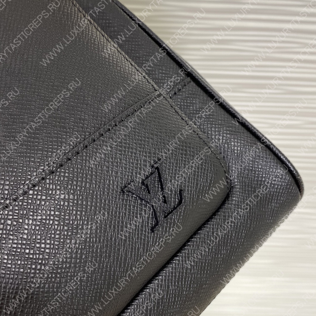 l**is V*t*n adrian backpack black m30857