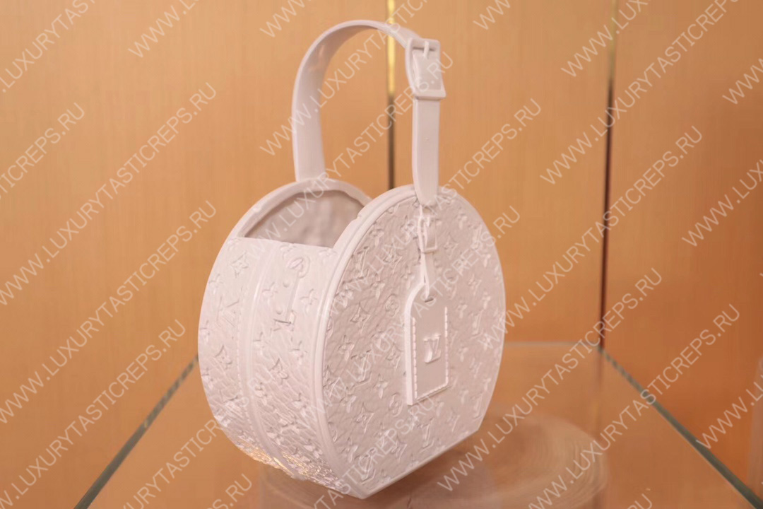 l**is V*t*n porcelain vase petite boite chapeau white gi0576