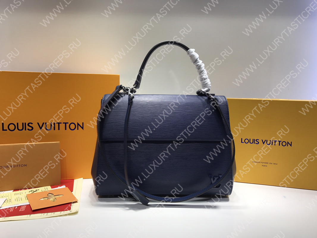 l**is V*t*n cluny bb navy blue m41312