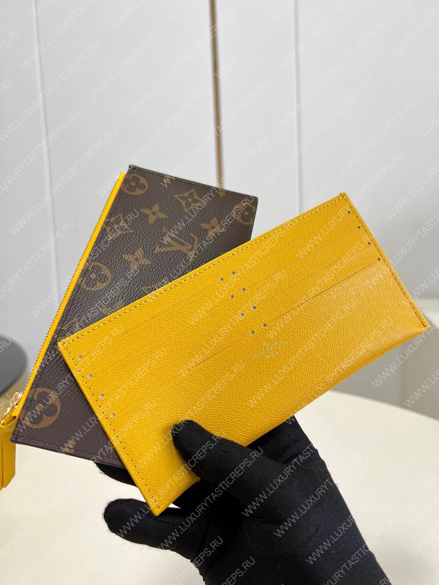 l**is V*t*n fÉlicie pochette yellow m81762