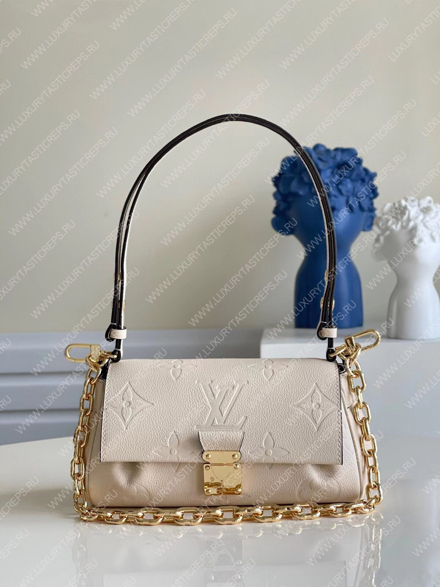 l**is V*t*n favorite beige m45859