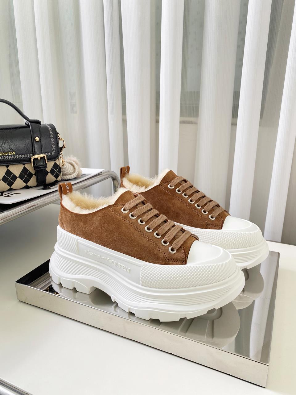 ALEXANDER MCQUEEN TREAD SLICK LACE UP SHOES BROWN 604257W4SX1