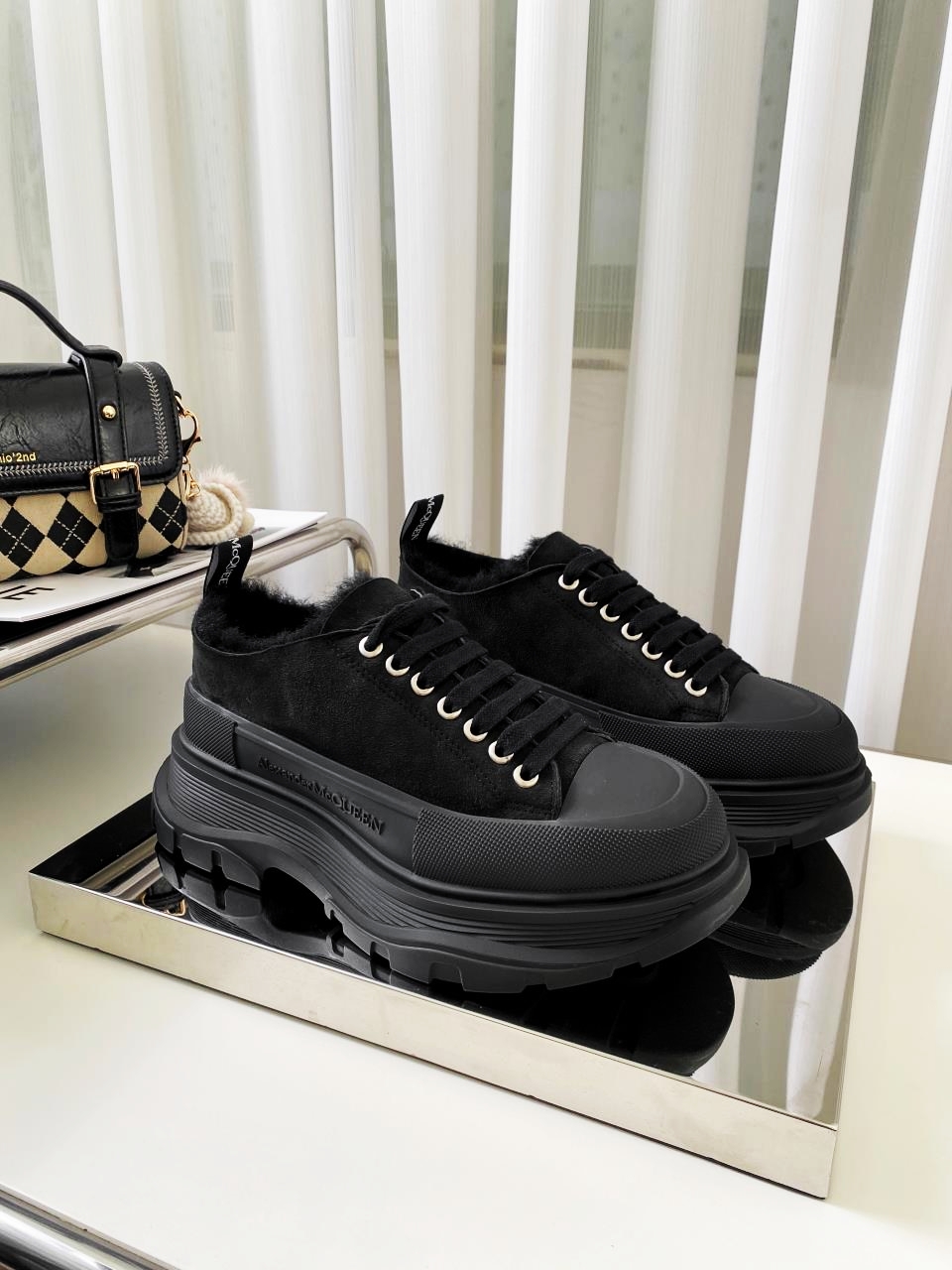 ALEXANDER MCQUEEN TREAD SLICK LACE UP SHOES BLACK 604257W4SX1