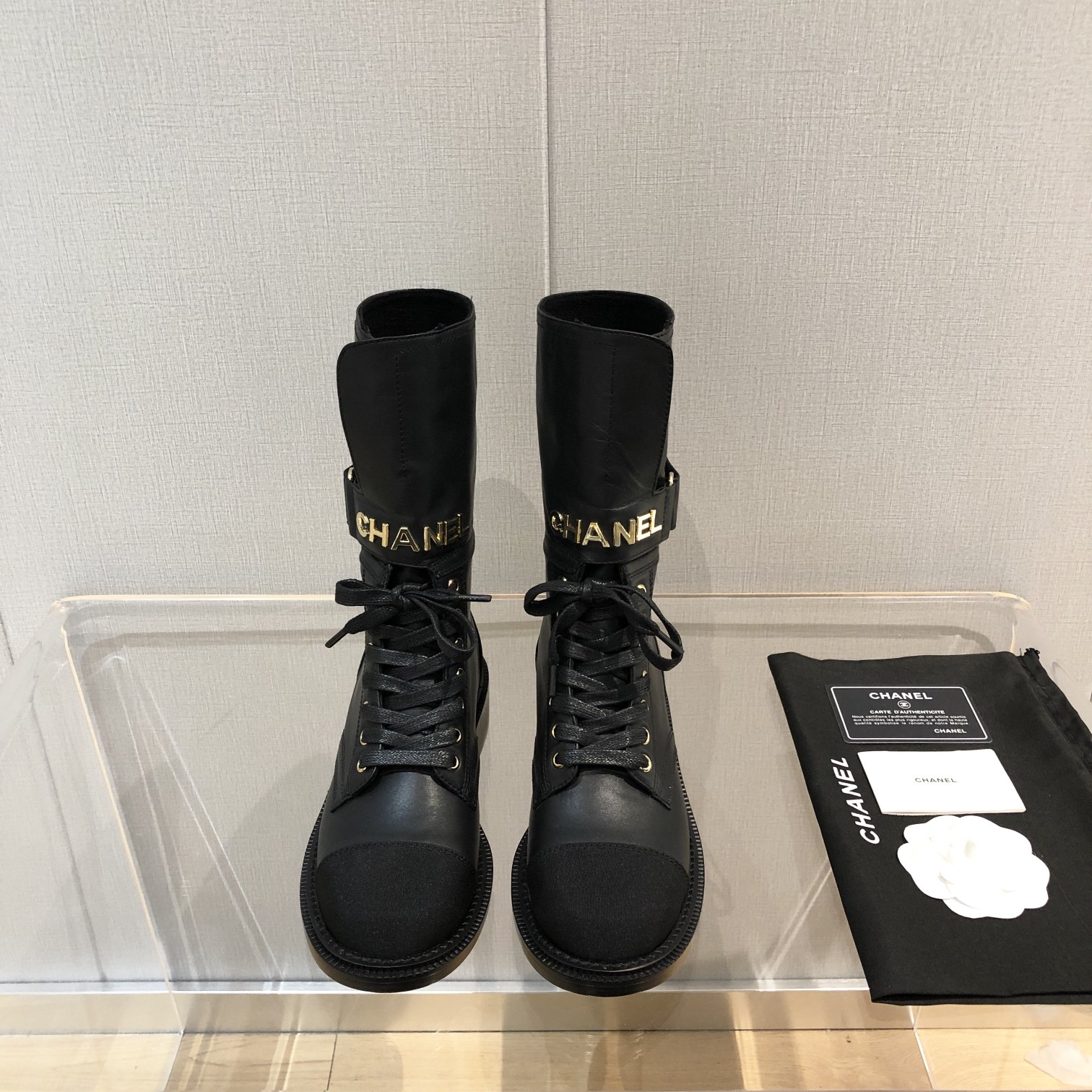 Ch*el martin boots black g39391