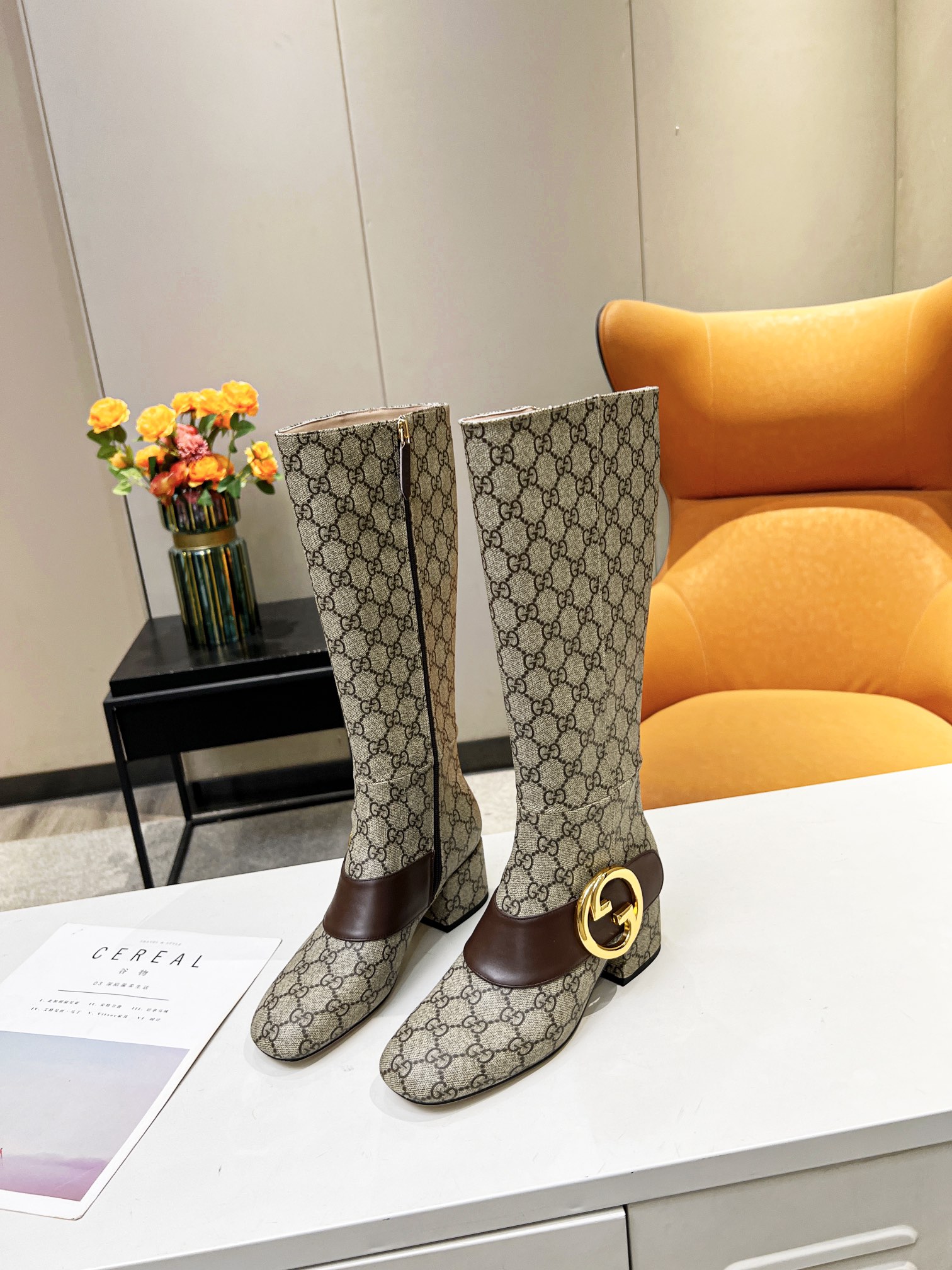 G*u*i women blondie boot beige 678278