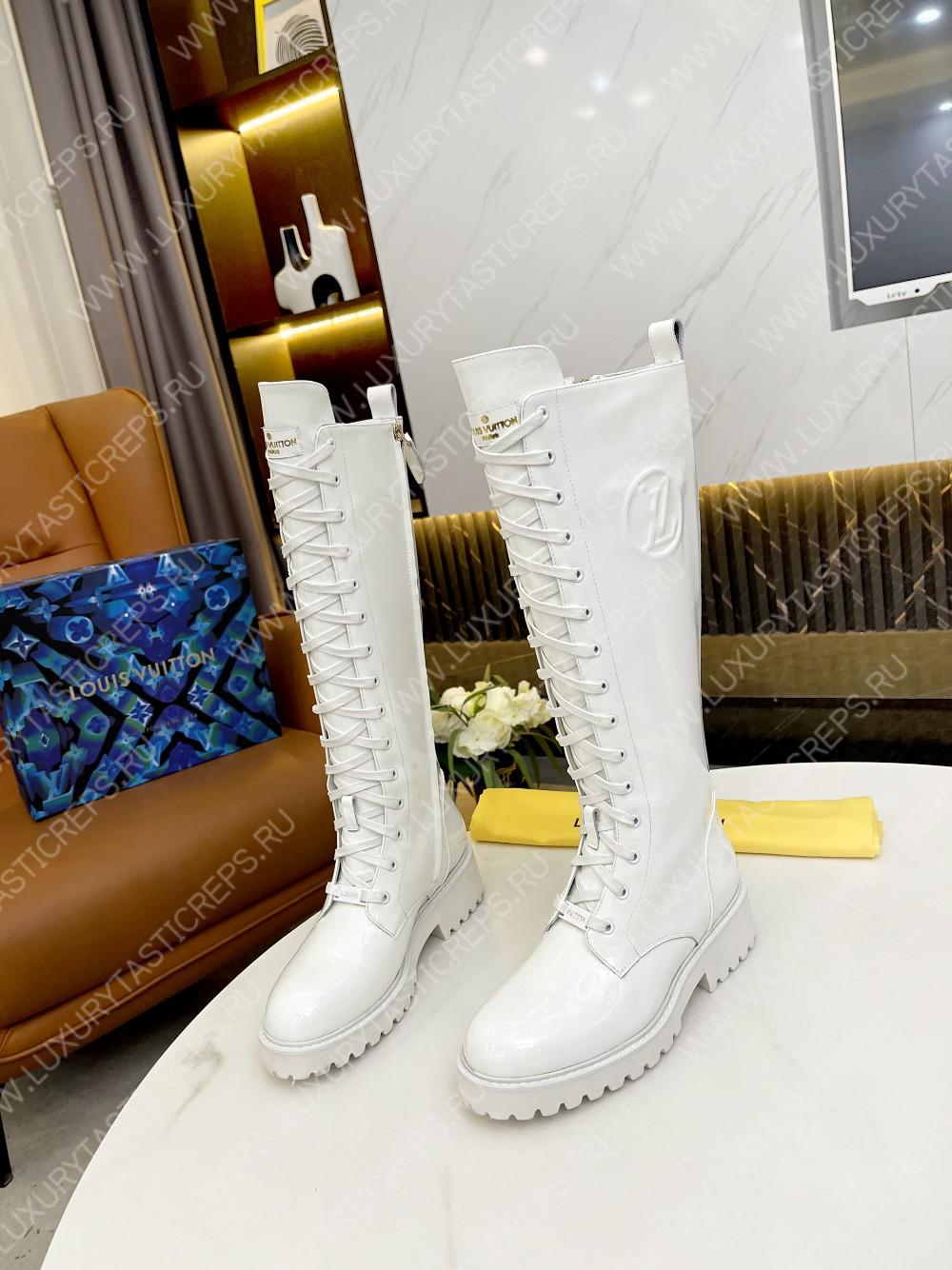 l**is V*t*n territory flat high ranger white 1aac6t