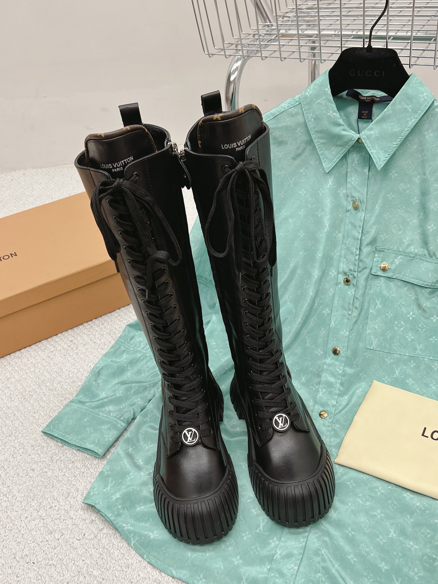 l**is V*t*n high lace-up boots black 1aac6t