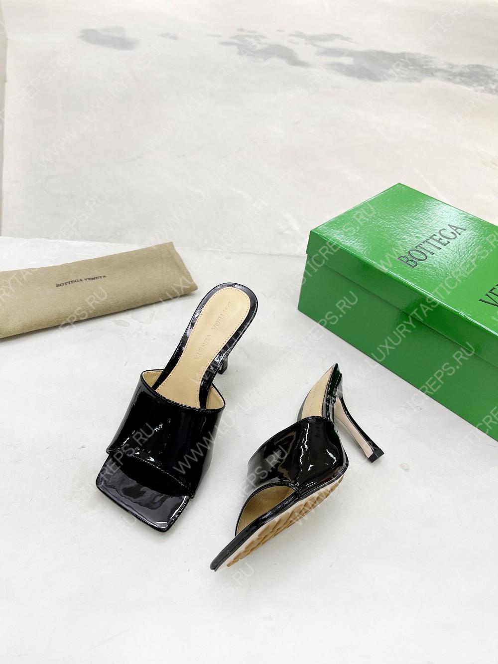 bo*te*ga Ve*ne*ta strech mule black 610538v