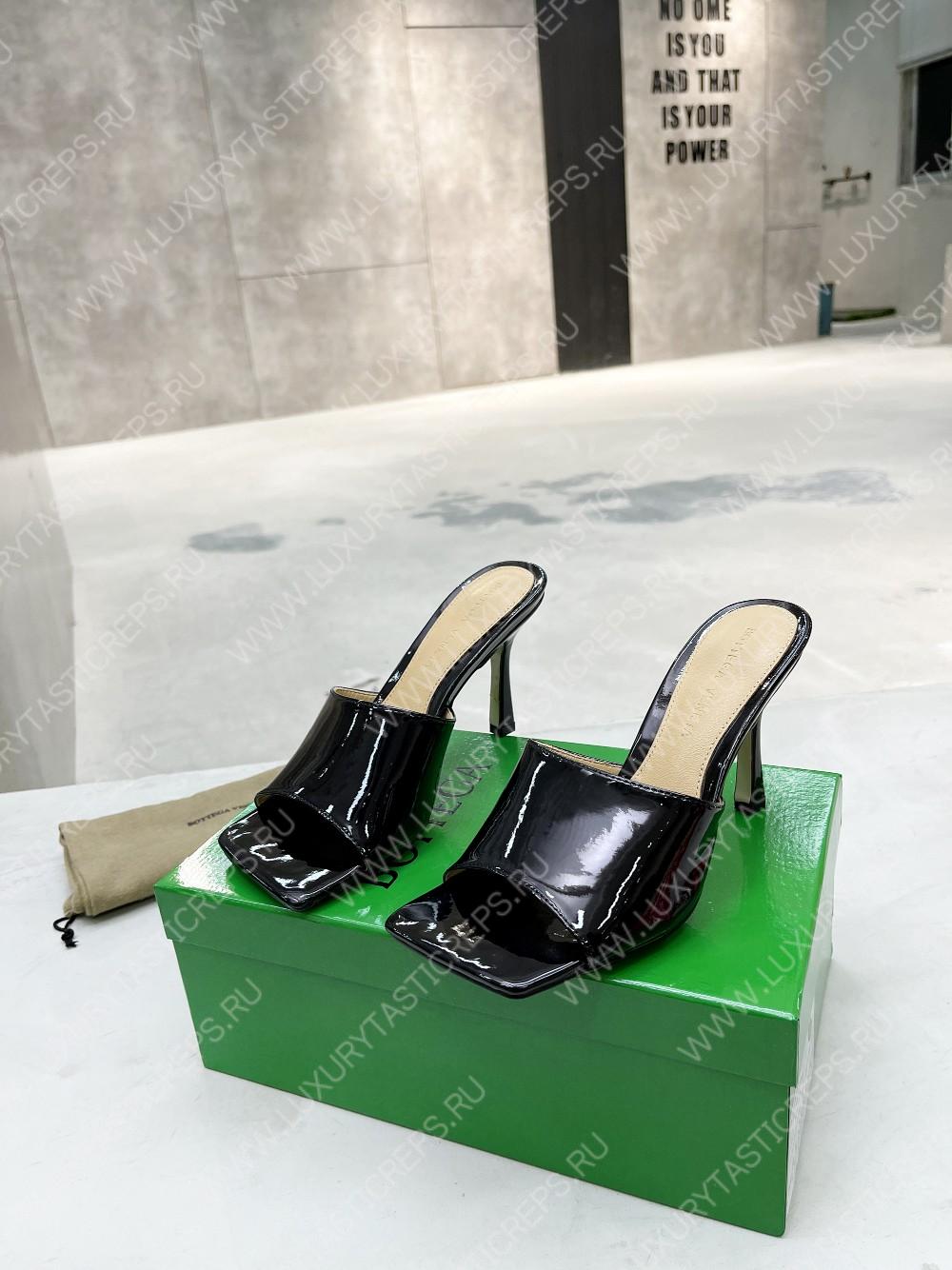 bo*te*ga Ve*ne*ta strech mule black 610538v