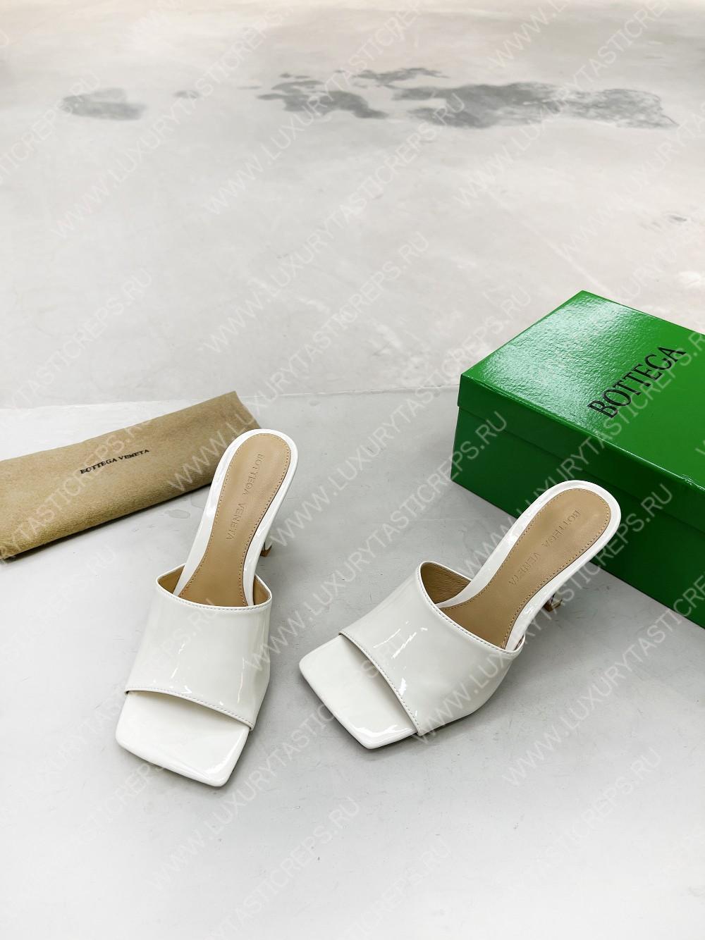 bo*te*ga Ve*ne*ta strech mule white 610538v