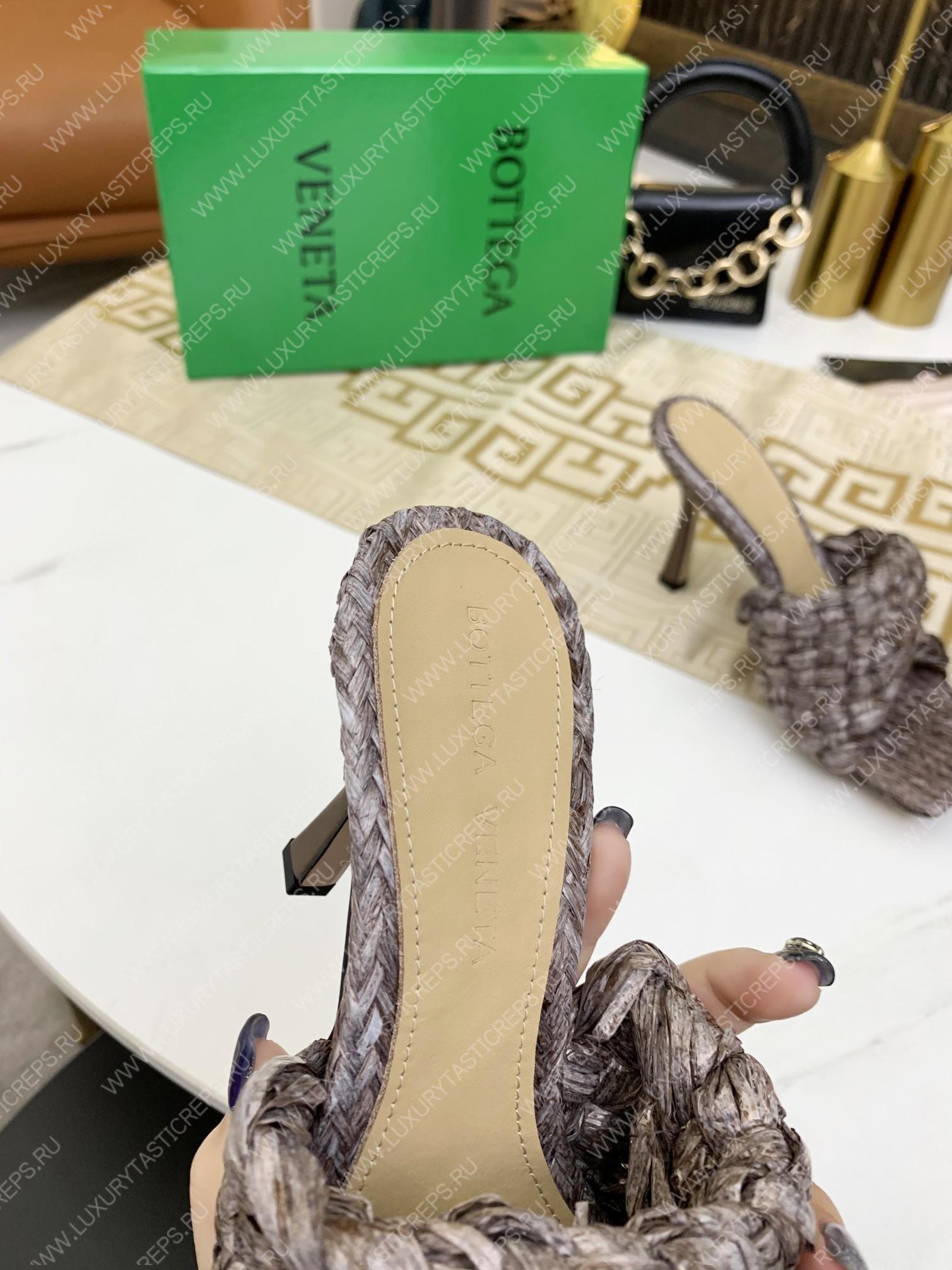 bo*te*ga Ve*ne*ta dot wave mules brown 708882v