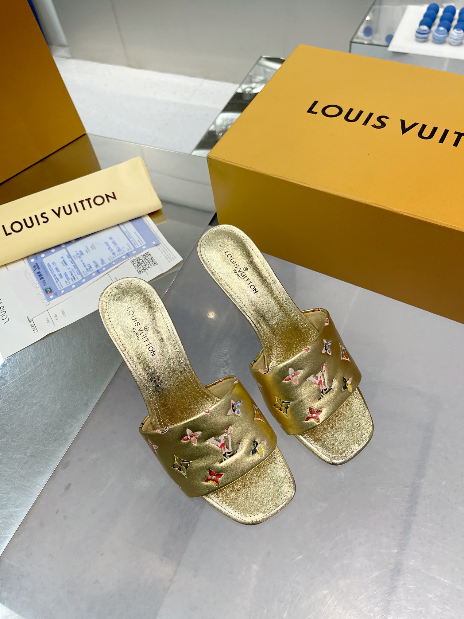 l**is V*t*n revival mules golden 1aap7e