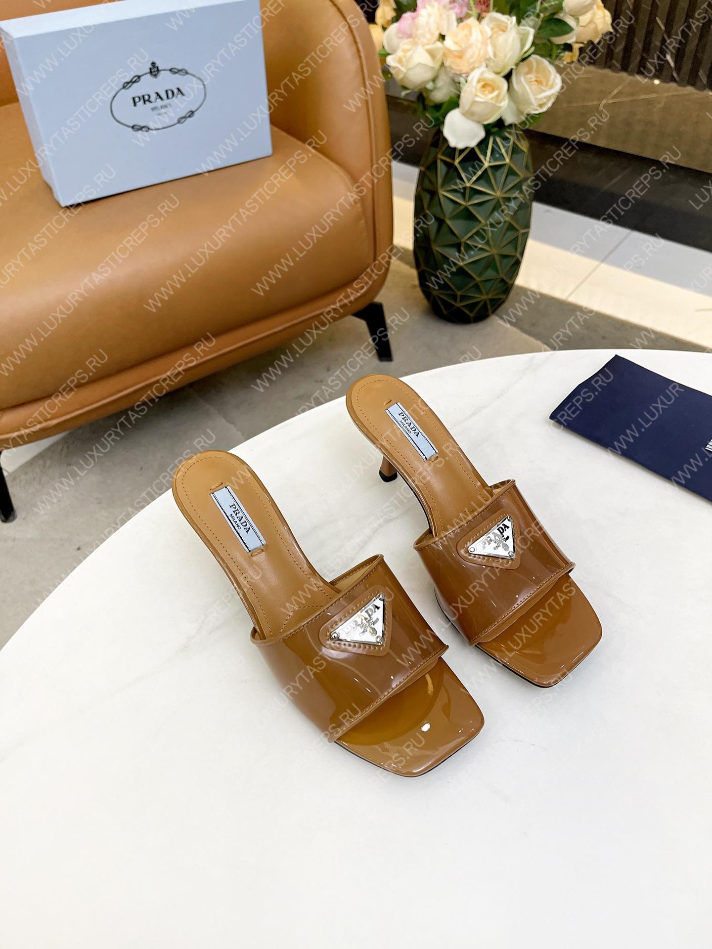Pra*a plexiglas & patent leather sandals brown 1xx644